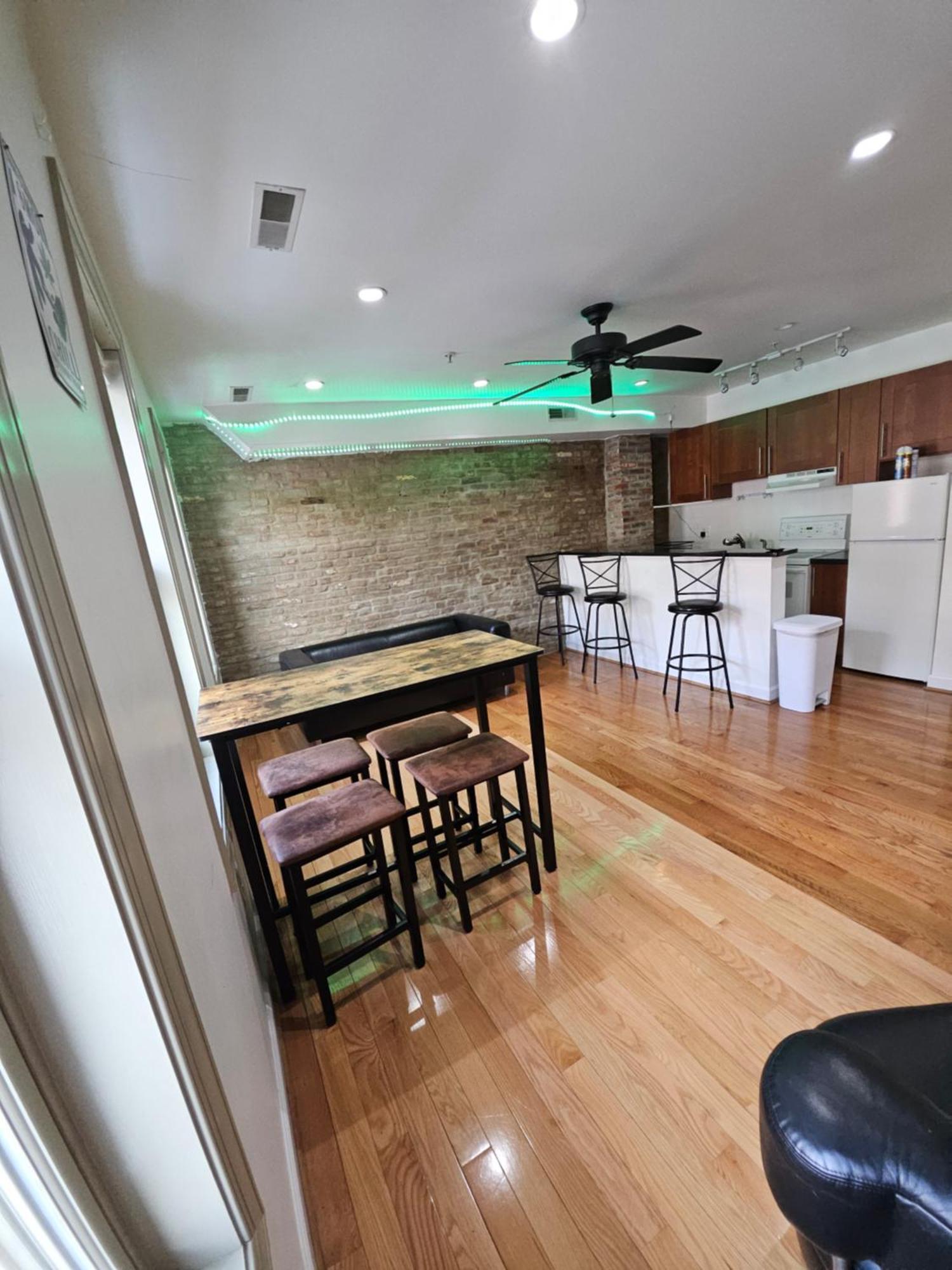 واشنطن Dc Playhouse Bed And Breakfast Hotel المظهر الخارجي الصورة